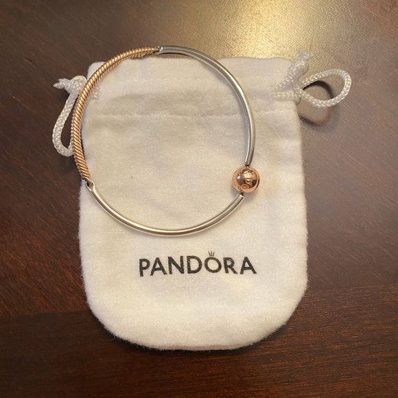 Pandora Moments Three-Link Bracelet Pandora Moments Three-Link Bracelet